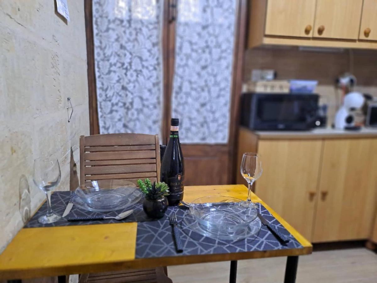 Lovely 1 Bedroom Apartment In The Heart Of Valletta Exterior photo